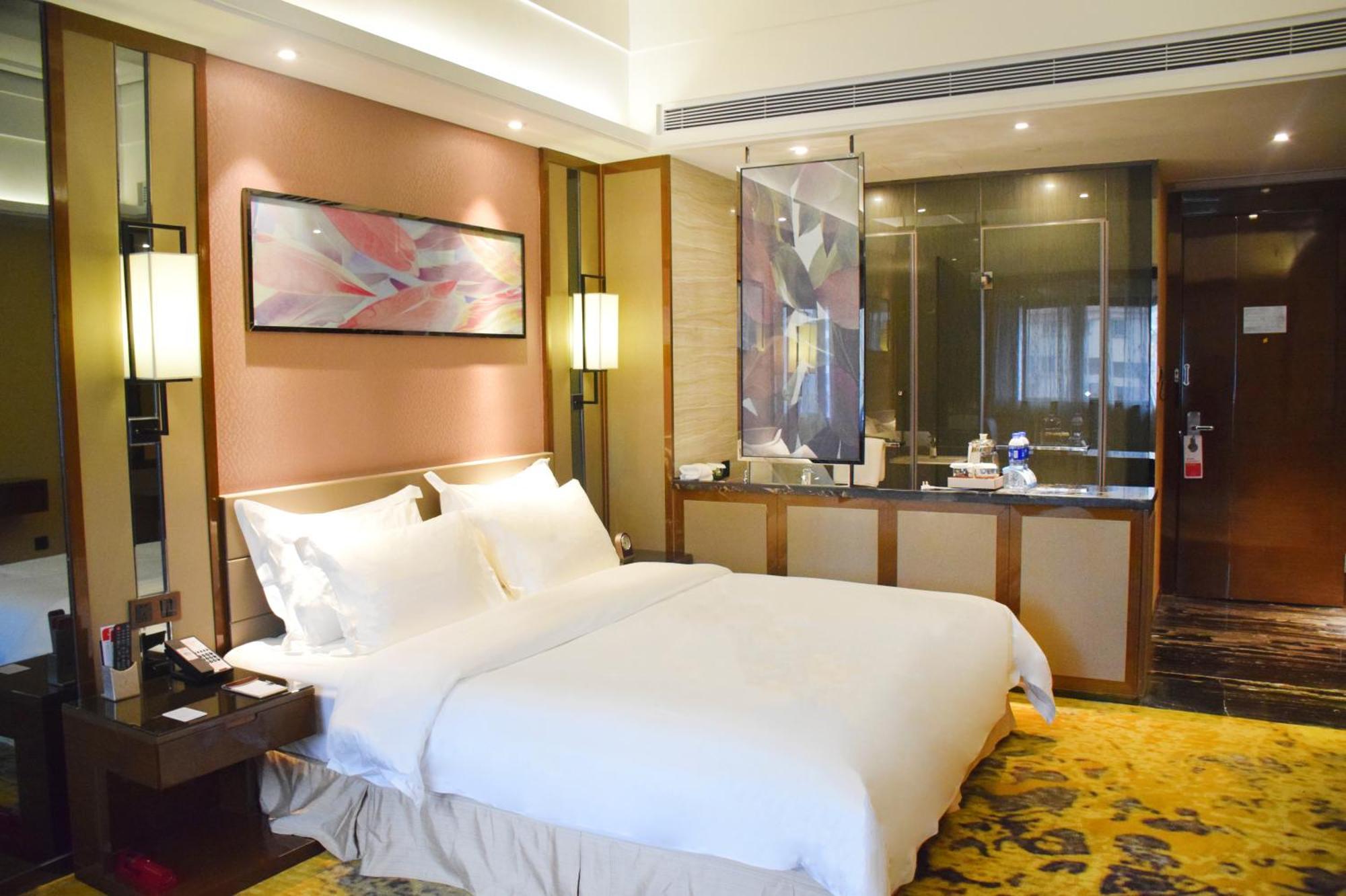 Ramada Foshan Hotel Eksteriør bilde