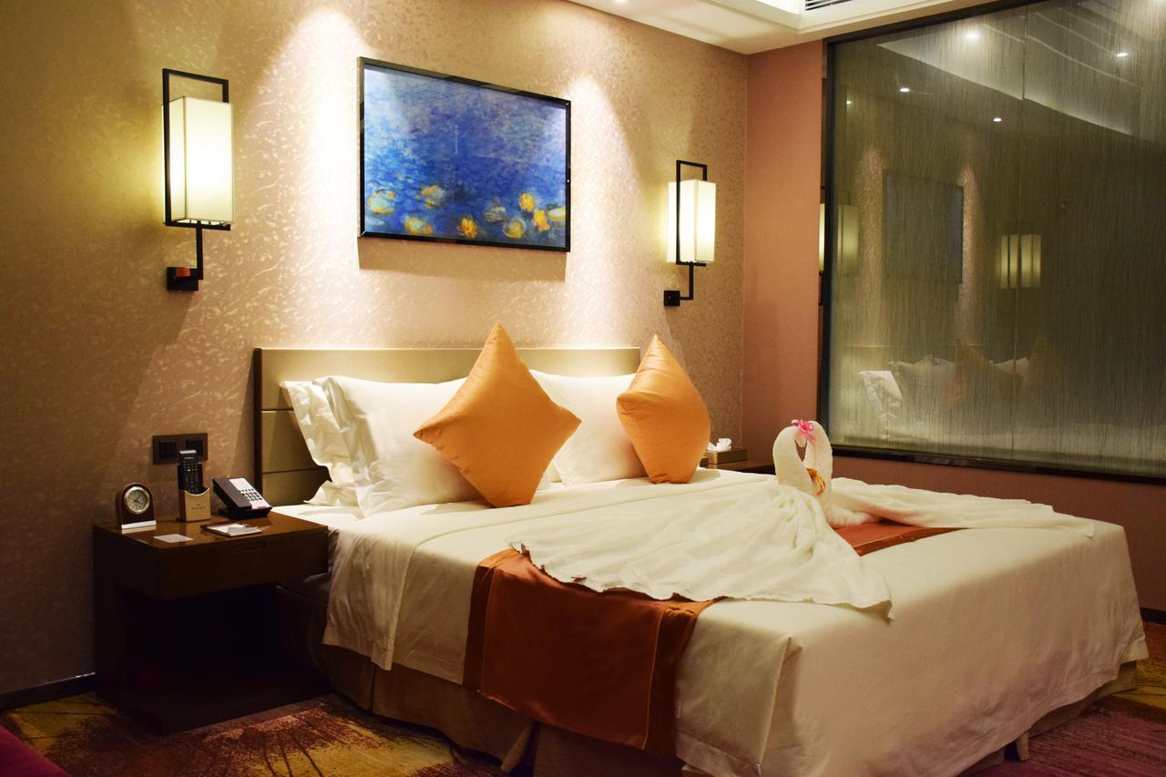 Ramada Foshan Hotel Eksteriør bilde